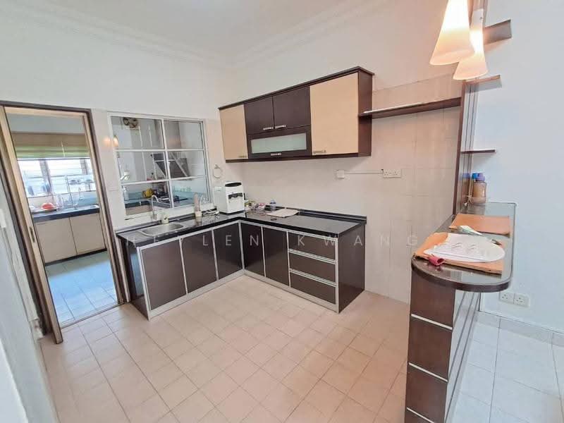 Rumah Teres untuk Disewa di Bandar Botanic (Klang) - Heylen Kwang - Kitchen - PropertyGuru.com.my