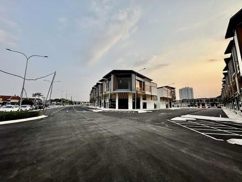 Shop / Office for Rent in Bukit Indah (Iskandar Puteri (Nusajaya)) - Esther Chong - Exterior - PropertyGuru.com.my