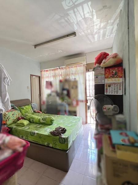 Pangsapuri untuk Dijual di Taman Mewah - LS Chua - Bedroom - PropertyGuru.com.my
