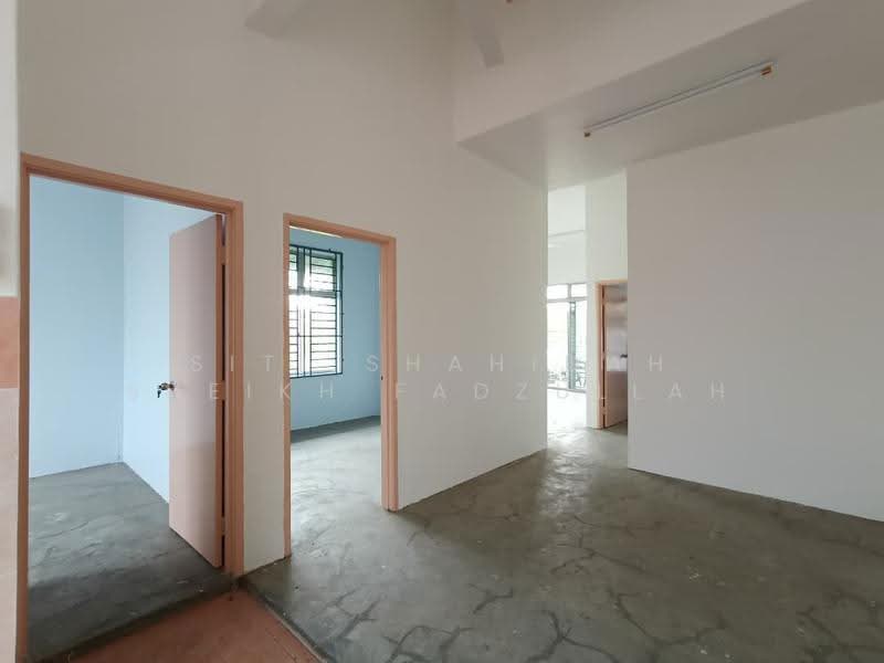 1-storey Terraced House for Sale in Taman Seri Telok Emas (Telok Mas) - Siti Shahidah Sheikh Fadzullah - PropertyGuru.com.my
