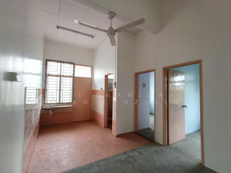 1-storey Terraced House for Sale in Taman Seri Telok Emas (Telok Mas) - Siti Shahidah Sheikh Fadzullah - PropertyGuru.com.my