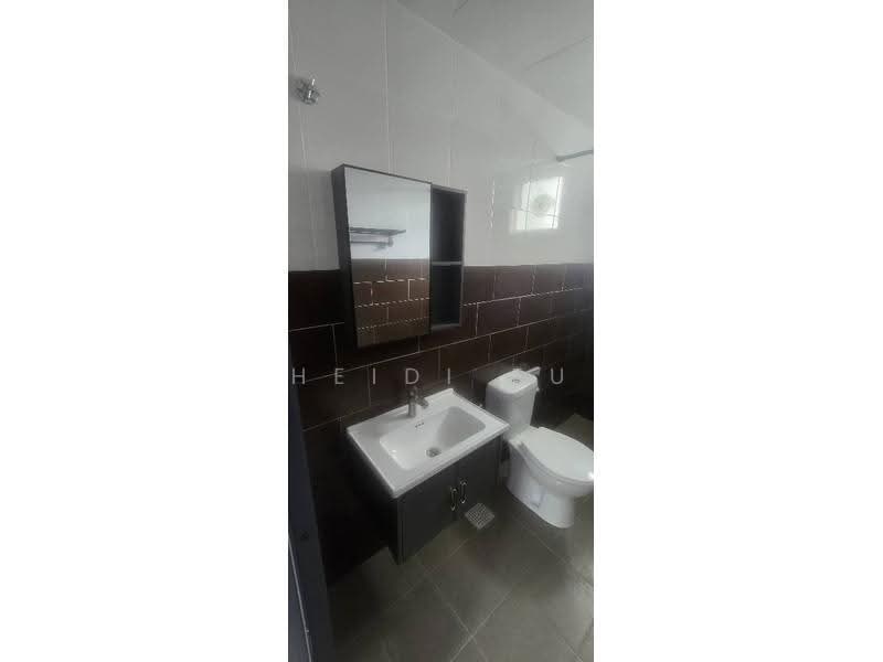 Residential Land for Sale in Bandar Baru Sungai Long (Kajang) - Heidi Fu - Bathroom - PropertyGuru.com.my
