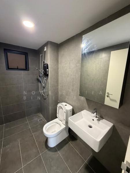 Condominium for Rent at D'Terra Residences - Noor Zalifa Binti Zakaria - Bathroom - PropertyGuru.com.my
