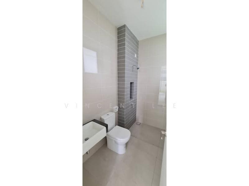 Semi-Detached House for Sale in Eco Majestic (Semenyih) - Vincent Lee - Bathroom - PropertyGuru.com.my