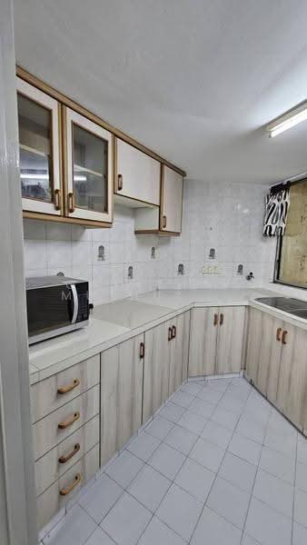 Kondominium untuk Disewa di Pantai Panorama Condominiums - Gayathry Muthukrishnan - Kitchen - PropertyGuru.com.my