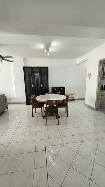 Kondominium untuk Disewa di Pantai Panorama Condominiums - Gayathry Muthukrishnan - Living Room - PropertyGuru.com.my