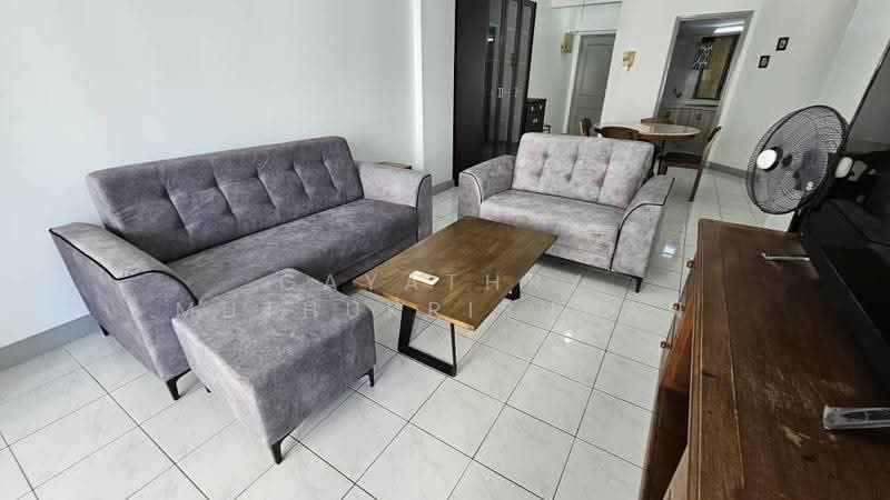 Kondominium untuk Disewa di Pantai Panorama Condominiums - Gayathry Muthukrishnan - Living Room - PropertyGuru.com.my