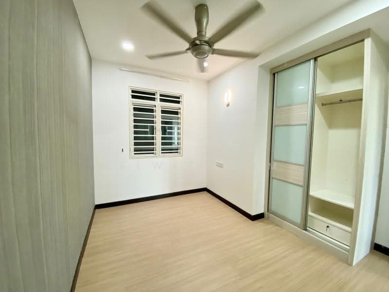 Condominium for Sale at Vertiq - Welwits Sim - Bedroom - PropertyGuru.com.my