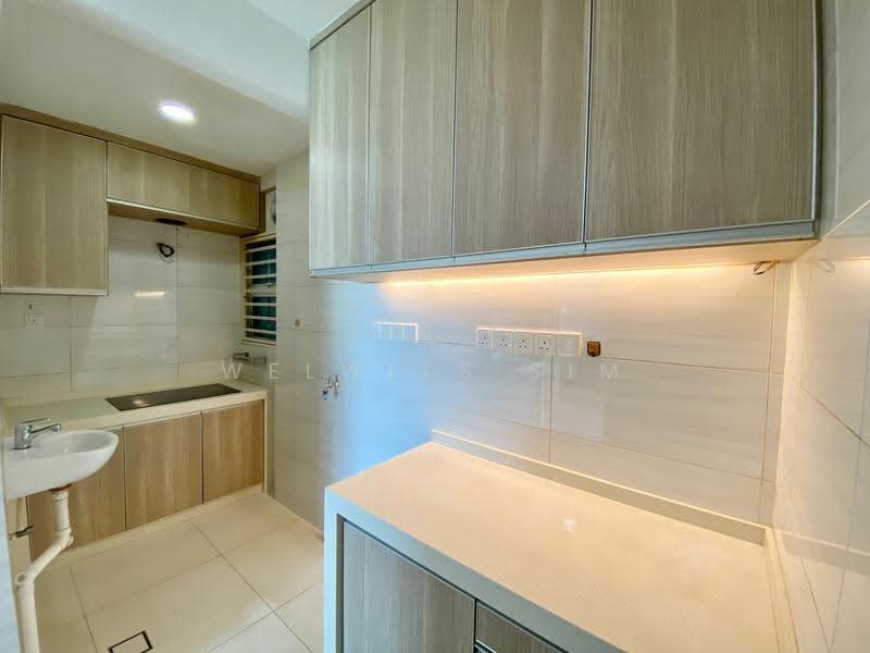 Condominium for Sale at Vertiq - Welwits Sim - Kitchen - PropertyGuru.com.my