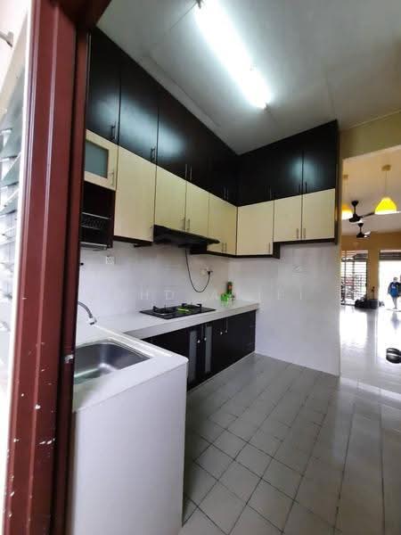 Terraced House for Rent in Bandar Mahkota Cheras (Cheras) - Mohd Afifi - Kitchen - PropertyGuru.com.my