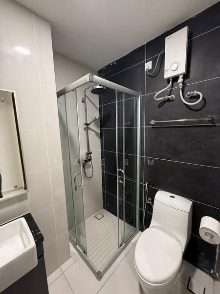 Kondominium untuk Disewa di Kings Bay @ Country Garden Danga Bay - Dave Sim - PropertyGuru.com.my