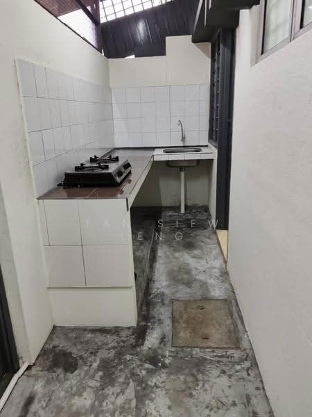 Rumah Teres 2-Tingkat untuk Disewa di Seremban (Negeri Sembilan) - Tan Siew Leng - Kitchen - PropertyGuru.com.my