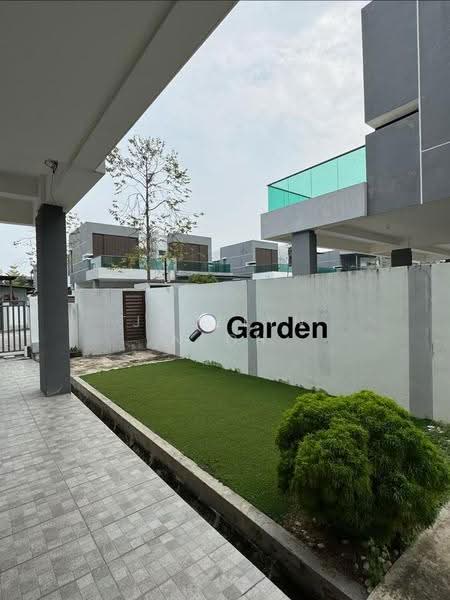 Cluster House for Rent in Taman Santuari (Bukit Mertajam) - Jocelyn Neoh - Garden - PropertyGuru.com.my