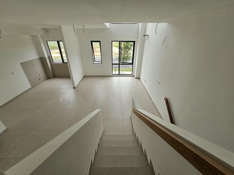 Townhouse for Sale in Kota Damansara (Selangor) - ERIC CH TEO - Living Room - PropertyGuru.com.my