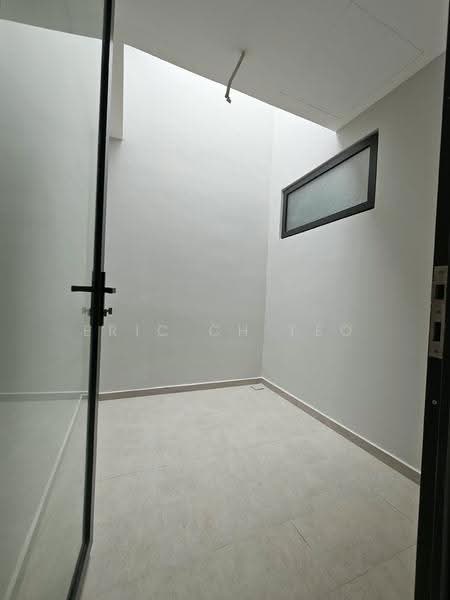 Townhouse for Sale in Kota Damansara (Selangor) - ERIC CH TEO - Airwell - PropertyGuru.com.my