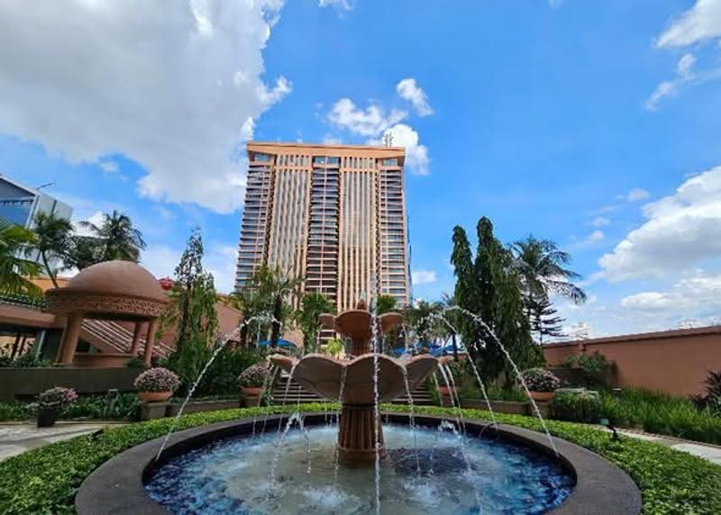 Kediaman Servis untuk Dijual di Berjaya Times Square - Tony YY - Exterior - PropertyGuru.com.my