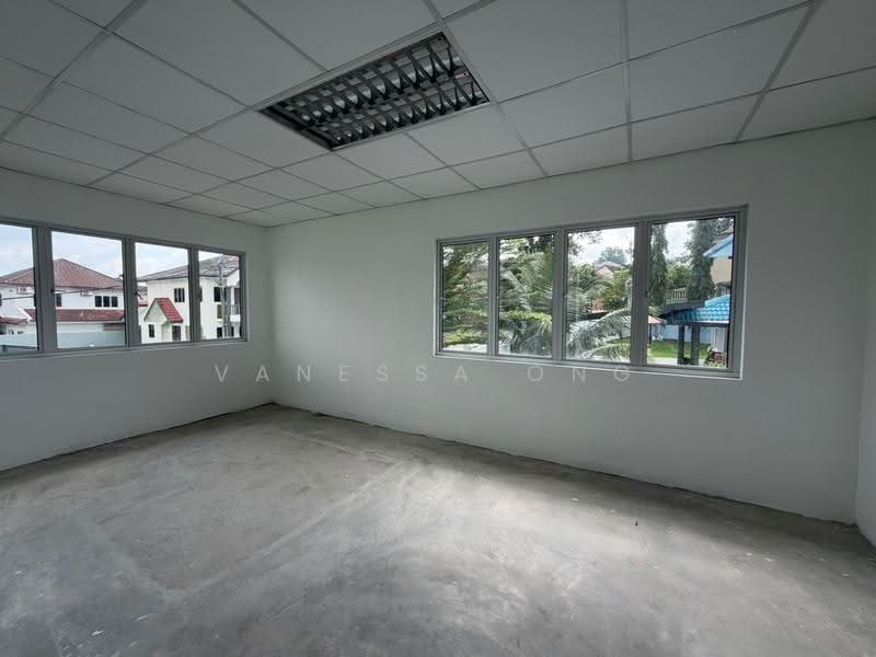 Shop / Office for Rent in New Green Park (Rawang) - Vanessa Ong - PropertyGuru.com.my