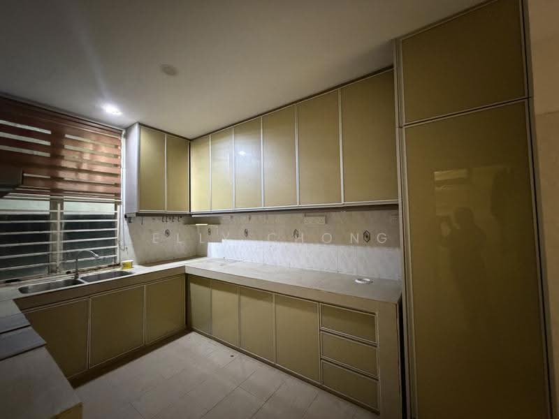 Townhouse for Sale in Taman Lagenda Mas (Cheras) - Elly Chong - Kitchen - PropertyGuru.com.my