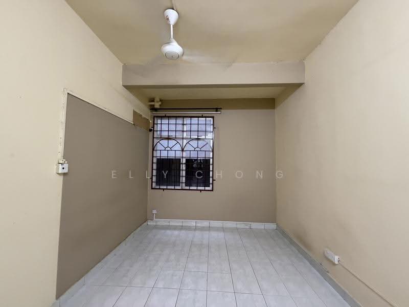 Townhouse for Sale in Taman Lagenda Mas (Cheras) - Elly Chong - Interior - PropertyGuru.com.my