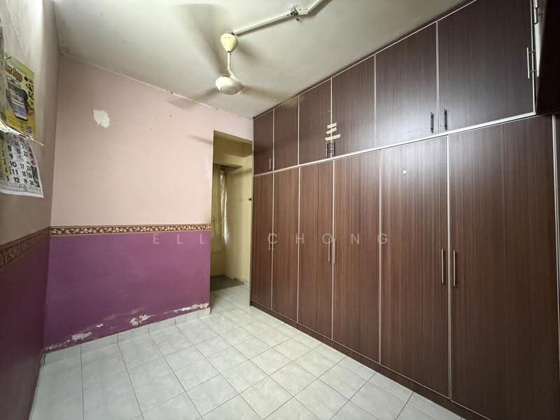 Townhouse for Sale in Taman Lagenda Mas (Cheras) - Elly Chong - PropertyGuru.com.my