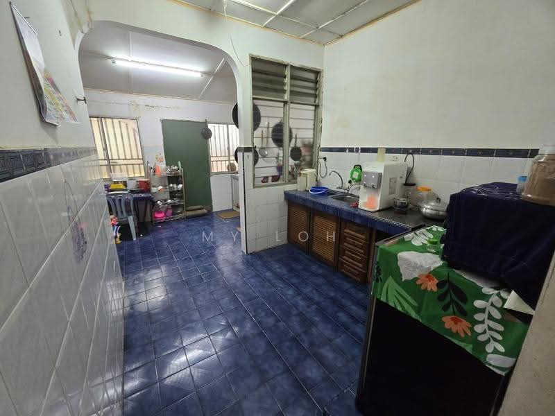 Rumah Teres 1-Tingkat untuk Dijual di Bandar Baru Selayang Fasa 2b (Selayang) - MY Loh - Kitchen - PropertyGuru.com.my