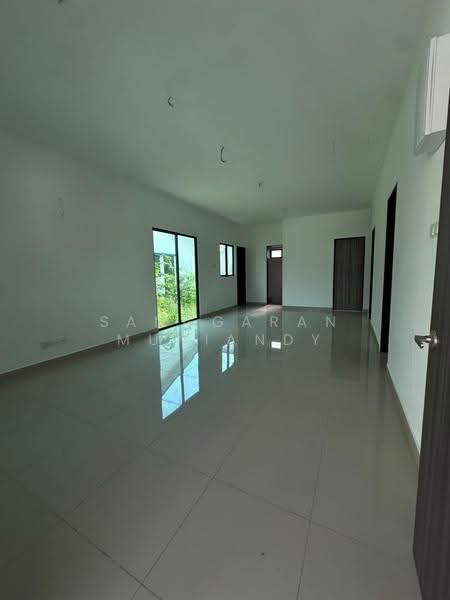 Semi-Detached House for Sale in Junjong (Kedah) - Sanggaran Muniandy - Living Room - PropertyGuru.com.my
