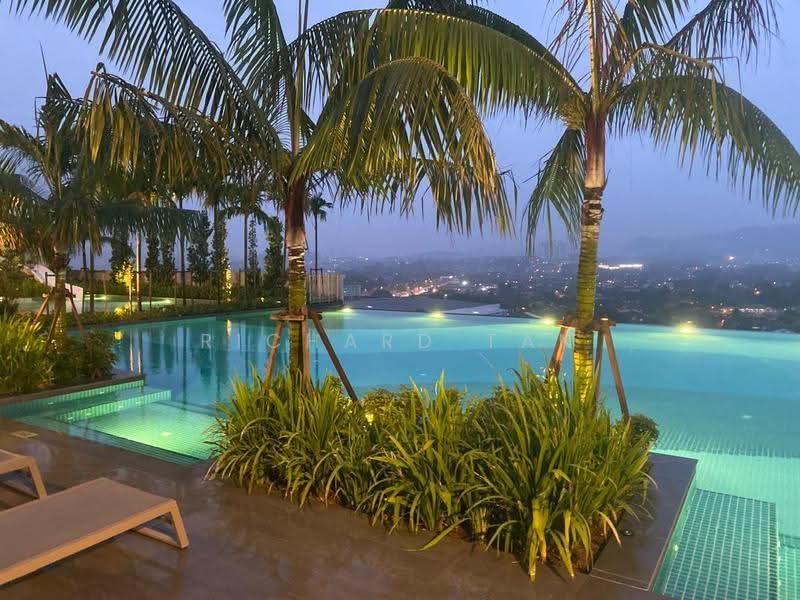 Kediaman Servis untuk Dijual di Jernih Residence - Richard Tan - Pool - PropertyGuru.com.my