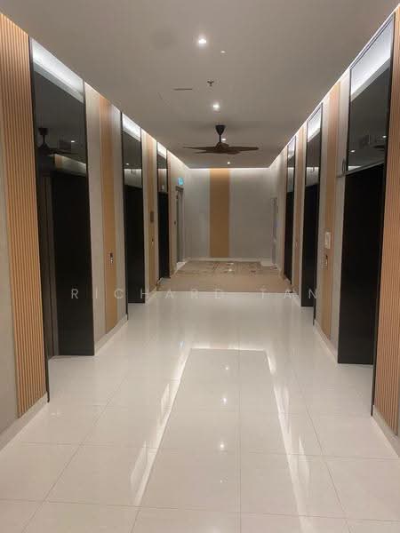 Kediaman Servis untuk Dijual di Jernih Residence - Richard Tan - Corridor - PropertyGuru.com.my