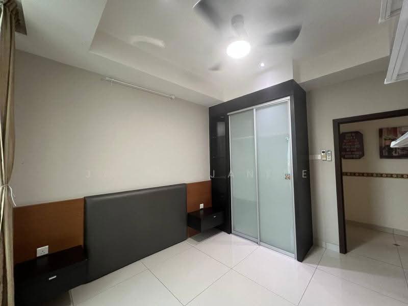 Apartment for Sale at KSL D'Esplanade Residence - Janese Janese - Bedroom - PropertyGuru.com.my