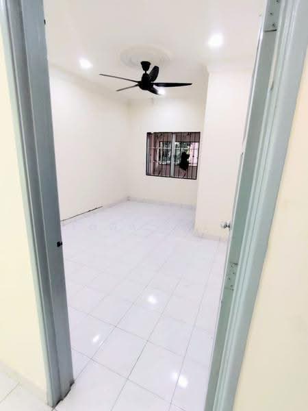 Rumah Teres untuk Disewa di Bandar Putera 2 (Klang) - Loga Raju - Interior - PropertyGuru.com.my