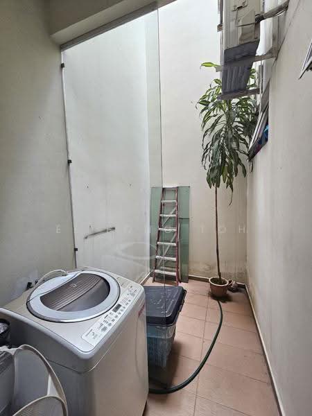 Cluster House for Sale in Taman Gaya (Ulu Tiram) - Ee Fong Toh - Exterior - PropertyGuru.com.my