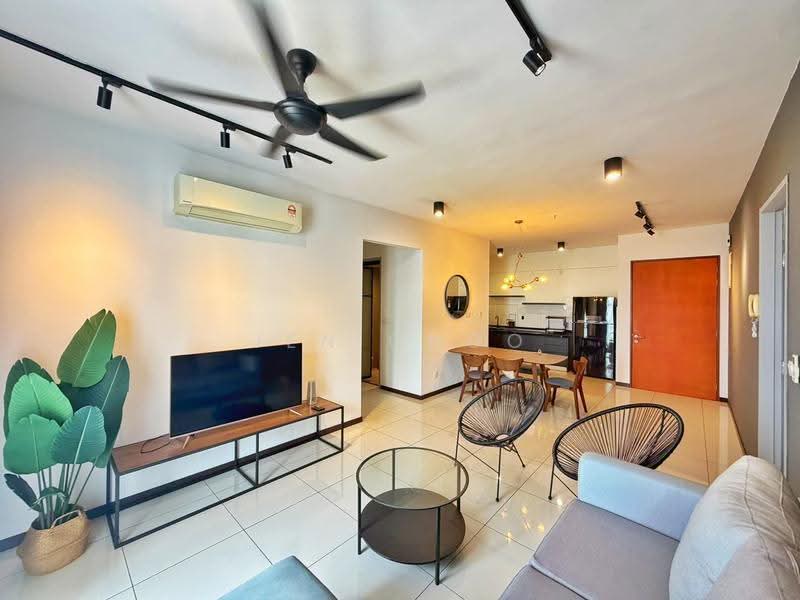 Kediaman Servis untuk Disewa di Luminari - Jen Choo - Living Room - PropertyGuru.com.my
