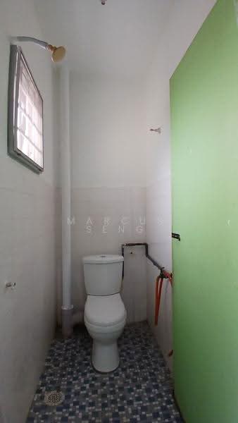 2-storey Terraced House for Sale in Taman Arkid (Menglembu) - Marcus Seng - Bathroom - PropertyGuru.com.my