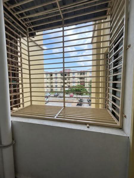 Pangsapuri untuk Disewa di Pangsapuri Kasuarina - Loga Raju - Exterior - PropertyGuru.com.my