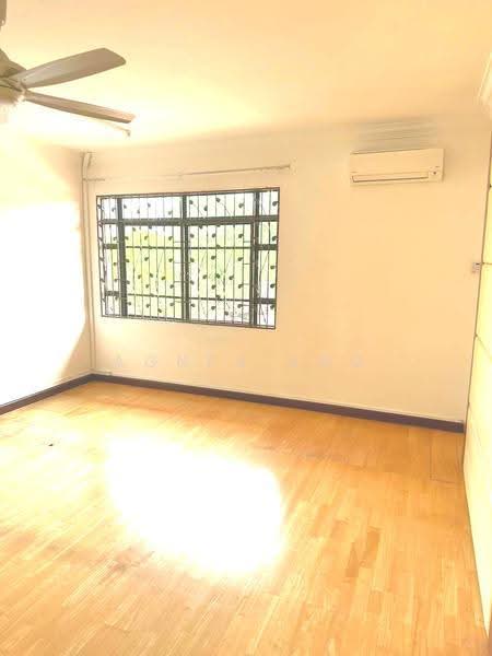 Rumah Teres 2-Tingkat untuk Disewa di Bandar Kinrara (Selangor) - Agnes Ang - Living Room - PropertyGuru.com.my