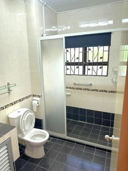 Rumah Teres 2-Tingkat untuk Disewa di Bandar Kinrara (Selangor) - Agnes Ang - Bathroom - PropertyGuru.com.my