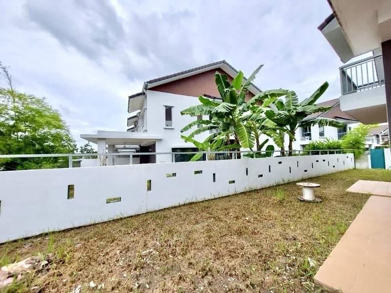 Rumah Teres 2-Tingkat untuk Dijual di Serene Heights (Semenyih) - Sue Arifin - Exterior - PropertyGuru.com.my