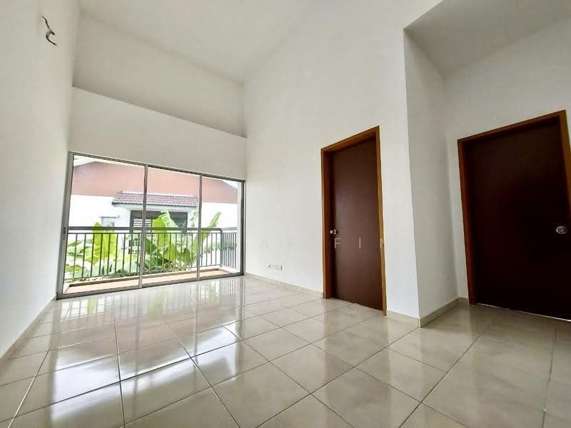 Rumah Teres 2-Tingkat untuk Dijual di Serene Heights (Semenyih) - Sue Arifin - Balcony - PropertyGuru.com.my