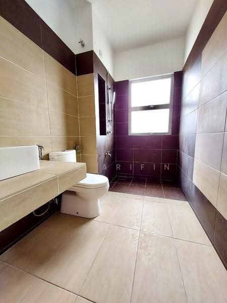 Rumah Teres 2-Tingkat untuk Dijual di Serene Heights (Semenyih) - Sue Arifin - Bathroom - PropertyGuru.com.my