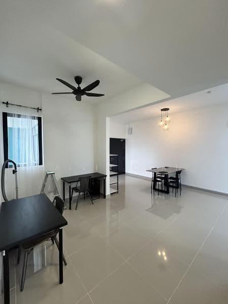 Kediaman Servis untuk Disewa di MKH Boulevard II - Calvin Chan - Living Room - PropertyGuru.com.my