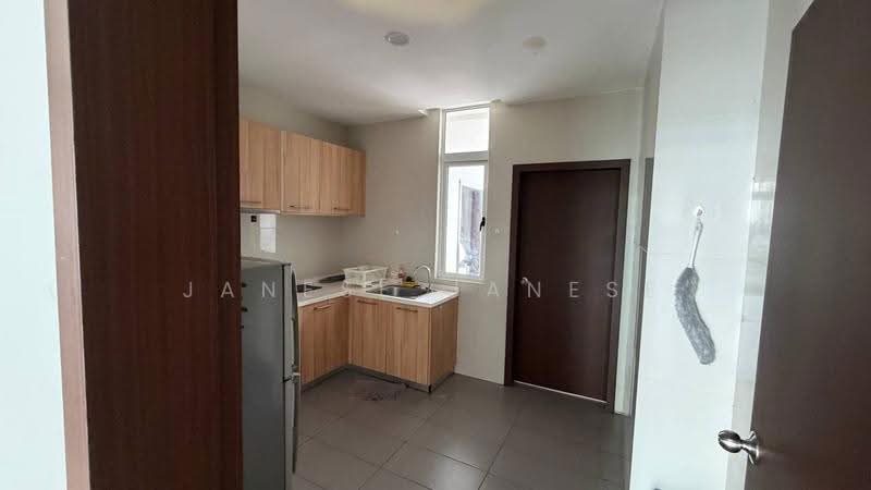 Kondominium untuk Dijual di KSL D'Esplanade Residence - Janese Janese - Kitchen - PropertyGuru.com.my