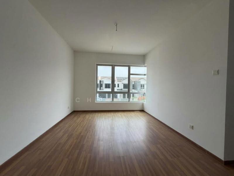 Rumah Teres 2-Tingkat untuk Dijual di Bandar Puncak Alam (Puncak Alam) - Chee Hin - Living Room - PropertyGuru.com.my