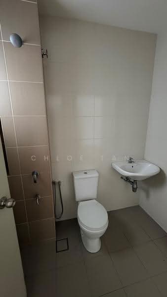 Rumah Teres 2-Tingkat untuk Dijual di Bandar Bukit Raja (Klang) - Chloe Tan - Bathroom - PropertyGuru.com.my