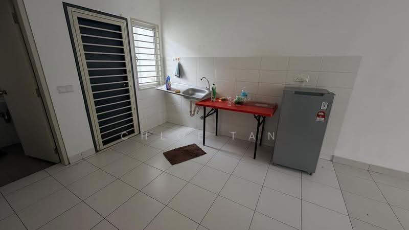 Rumah Teres 2-Tingkat untuk Dijual di Bandar Bukit Raja (Klang) - Chloe Tan - Kitchen - PropertyGuru.com.my