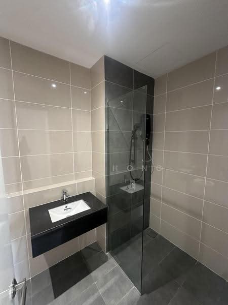 Kondominium untuk Disewa di Residensi Mapel Oug - JB Chong - Bathroom - PropertyGuru.com.my