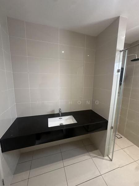 Kondominium untuk Disewa di Residensi Mapel Oug - JB Chong - Bathroom - PropertyGuru.com.my