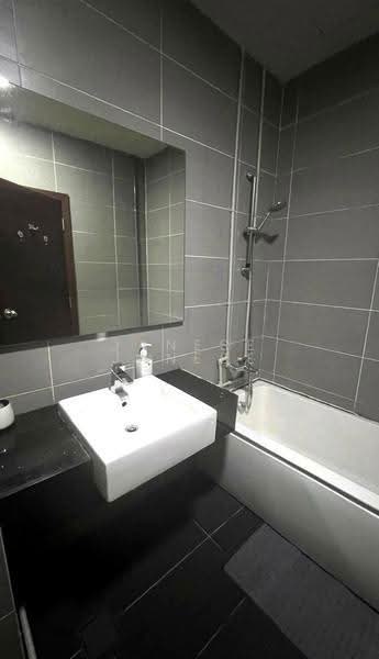 Kondominium untuk Dijual di KSL D'Esplanade Residence - Janese Janese - Bathroom - PropertyGuru.com.my