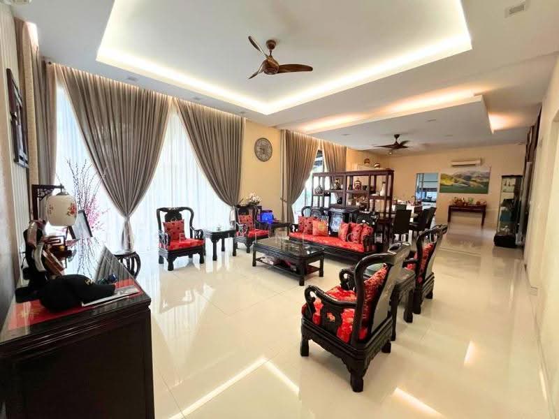 Rumah Berkembar untuk Dijual di Glenmarie (Selangor) - Josephine Chou - Living Room - PropertyGuru.com.my