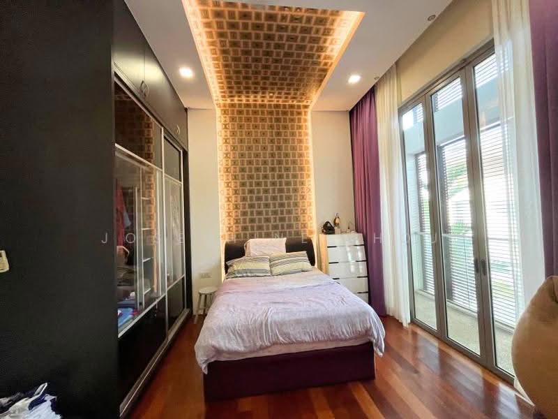Rumah Berkembar untuk Dijual di Glenmarie (Selangor) - Josephine Chou - Bedroom - PropertyGuru.com.my