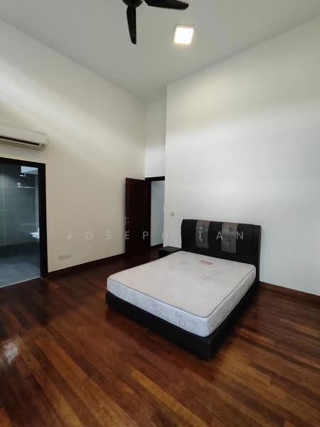 3-storey Terraced House for Rent in Gelugor (Penang) - Joseph Tan - Bedroom - PropertyGuru.com.my